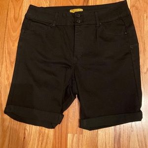 Wax black denim shorts size 2x